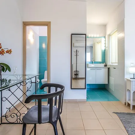 Villa PENELOPE Galatás Esterno foto